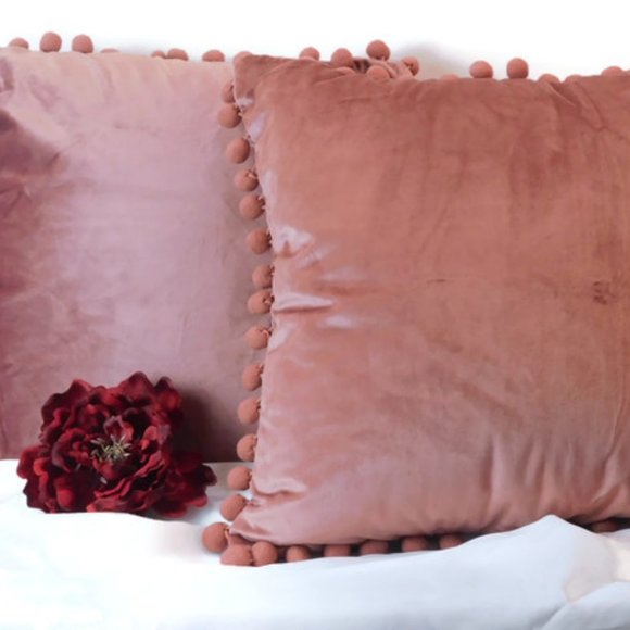 Velvet Pillow Cover Set Blush Pink NWOT - Picture 1 of 2